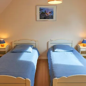 Holiday home Maison Pres De La Et De La Thalasso, Roscoff