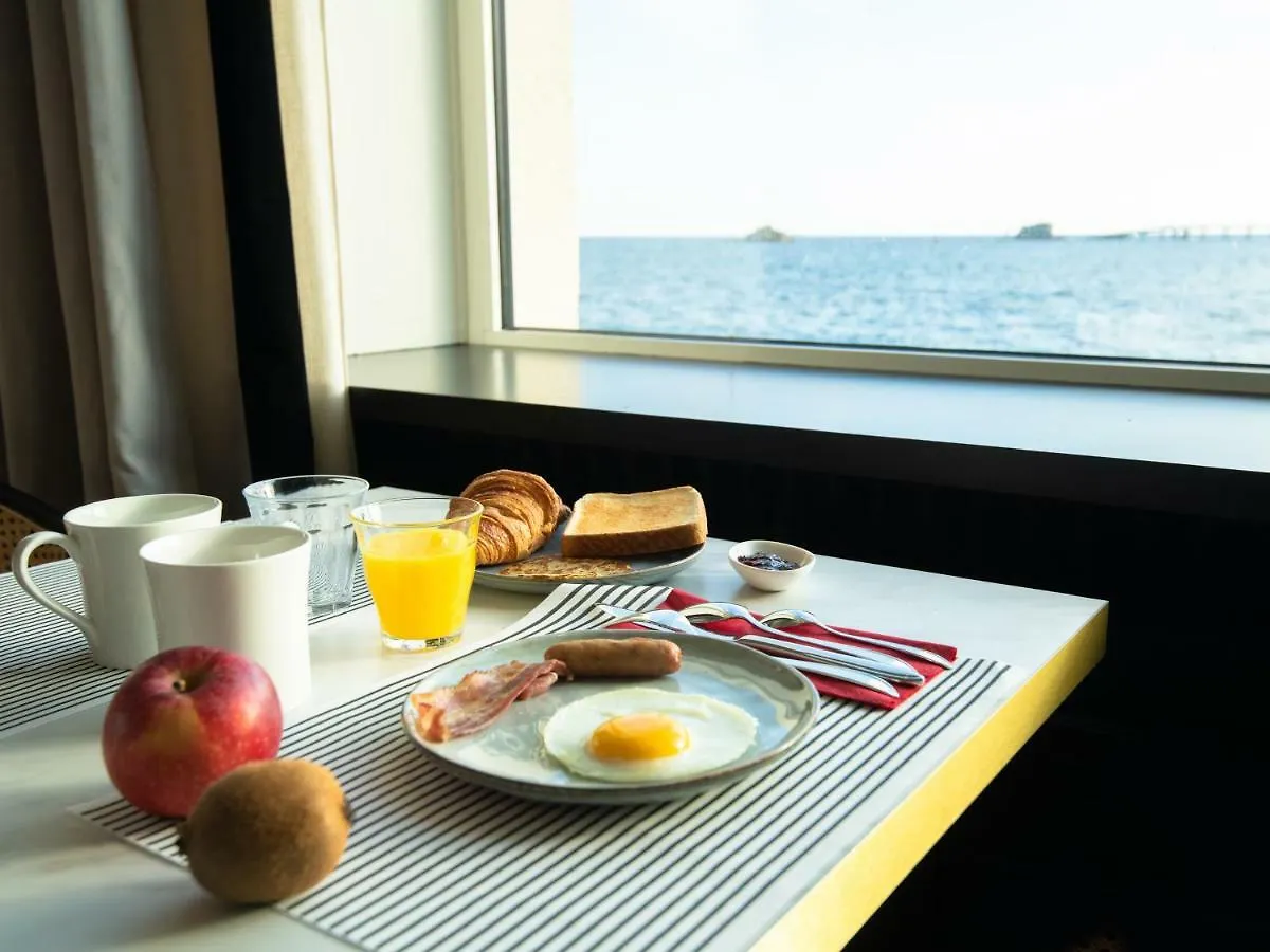 Hotel Mercure Roscoff Bord De Mer 4*,  France